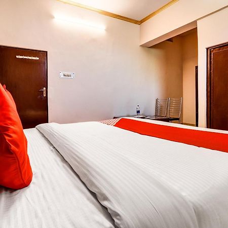 Hotel O Star City Hotel Ayodhya エクステリア 写真