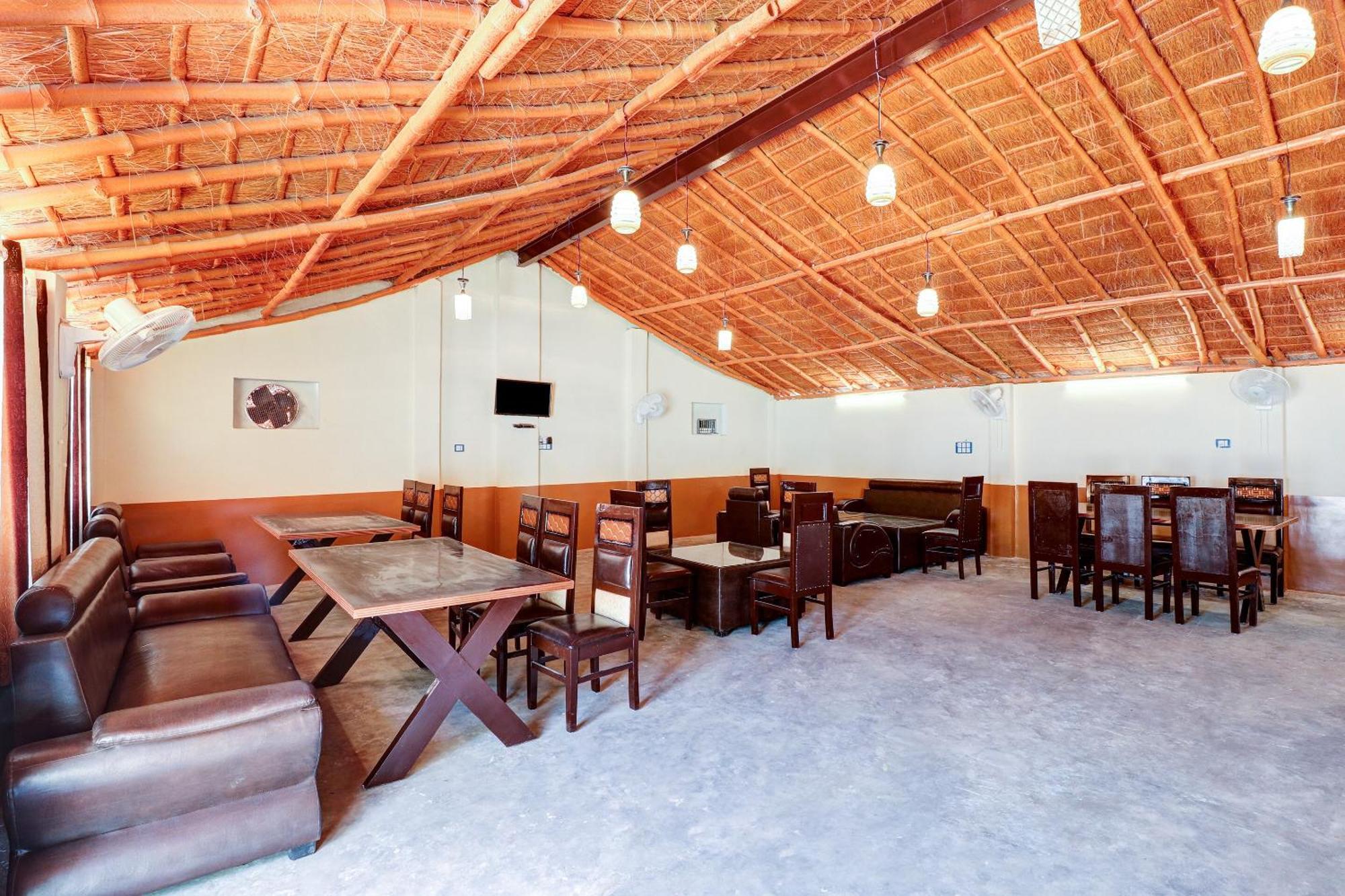 Hotel O Star City Hotel Ayodhya エクステリア 写真